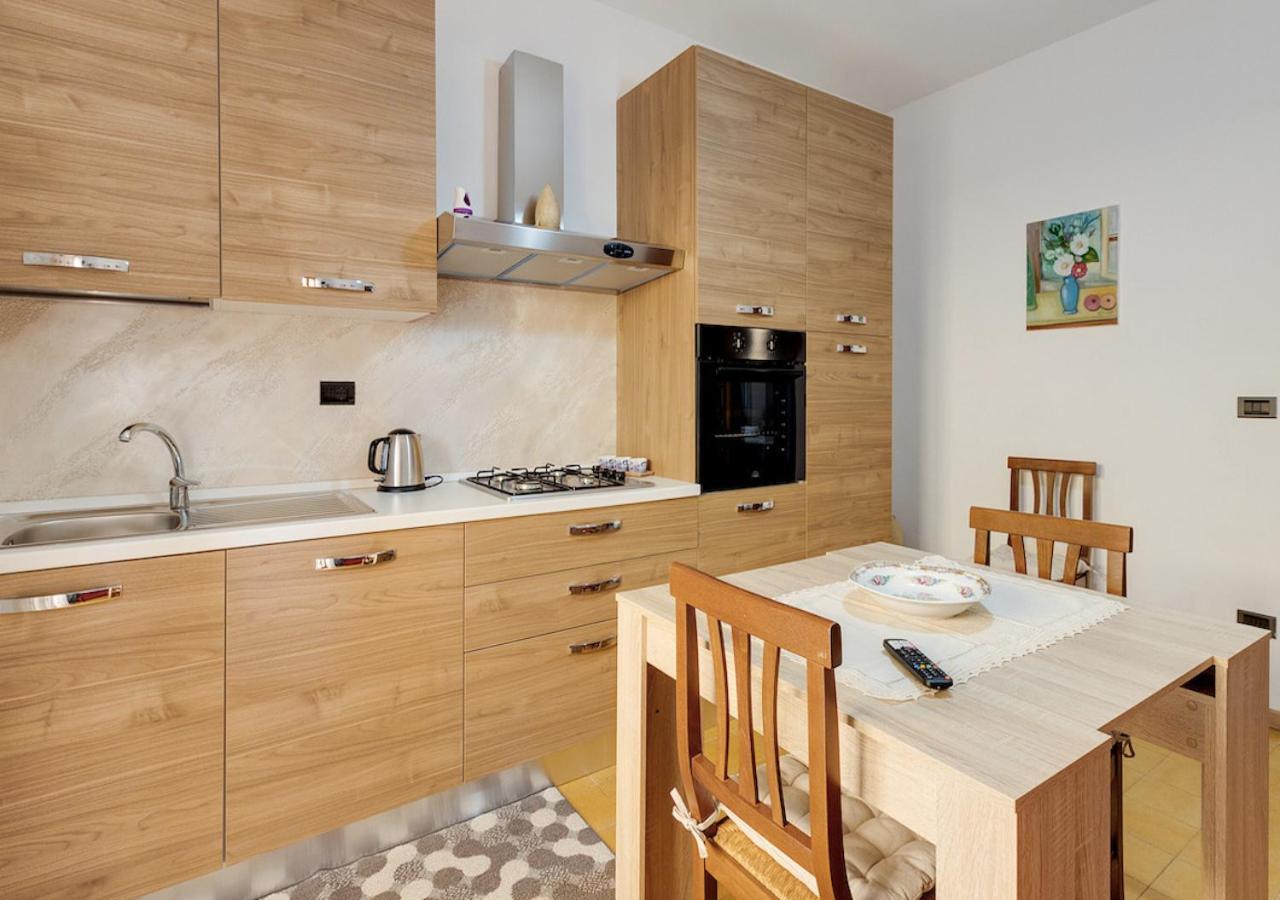 Appartamento Casa Vostra Bosa Exterior photo